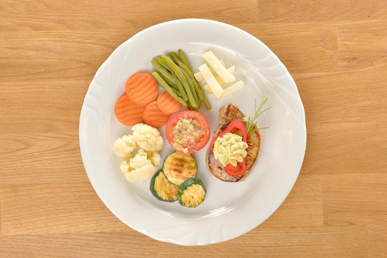 Hotel Restaurant Moeve Faulensee Εξωτερικό φωτογραφία
